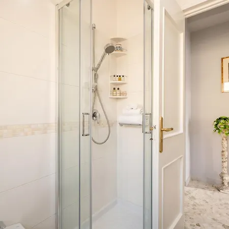 Апартаменты The Rooftop Panoramic Terrace 2 Bedrooms Бари